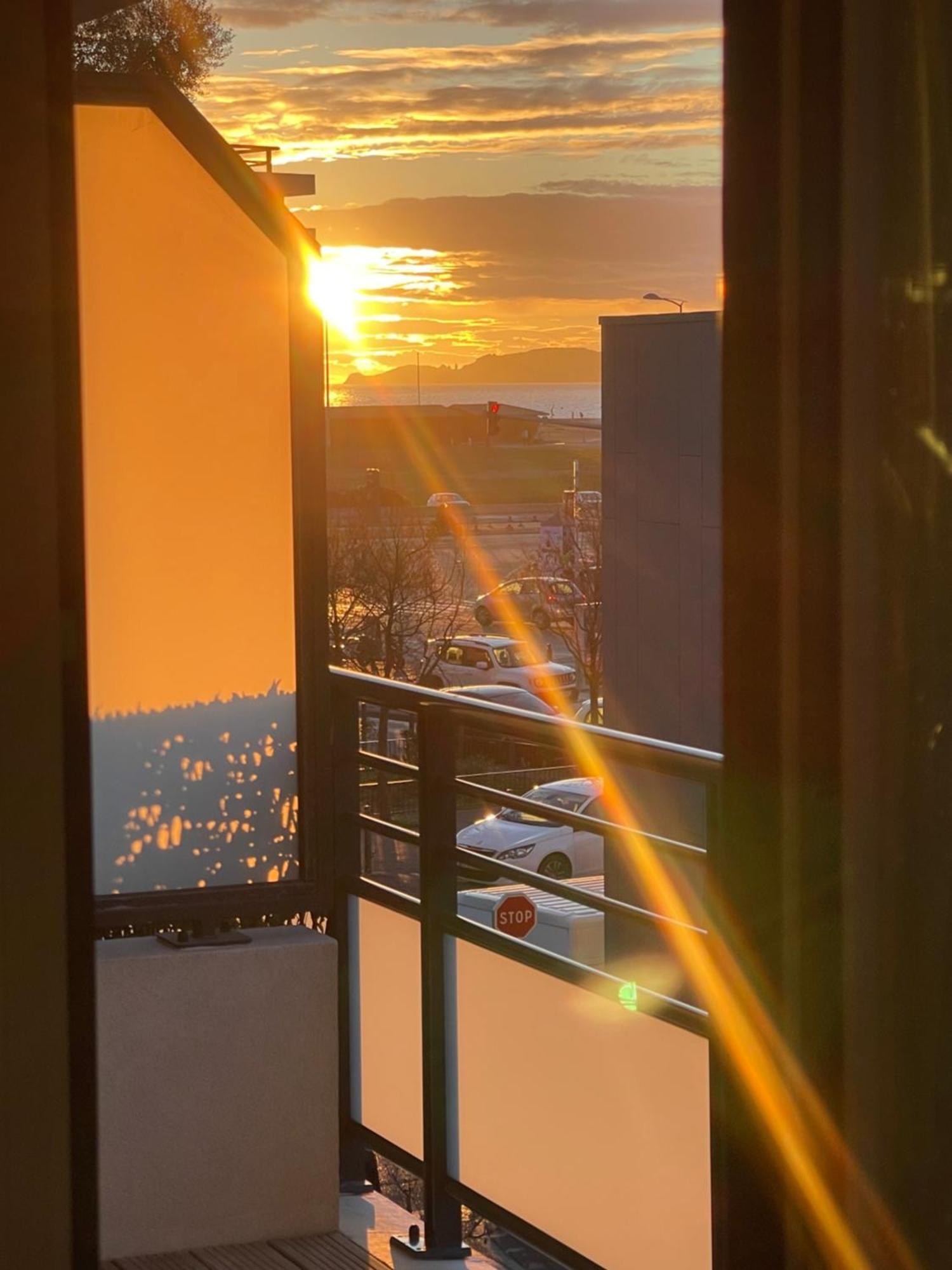 Prado Plage David - Stade Velodrome - Parc Chanot - Luxury Apartment By The Sea Марсилия Екстериор снимка