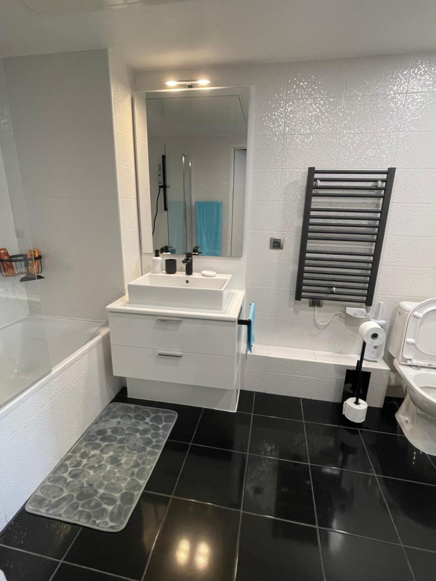 Prado Plage David - Stade Velodrome - Parc Chanot - Luxury Apartment By The Sea Марсилия Екстериор снимка