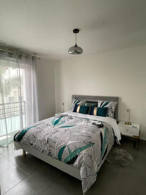 Prado Plage David - Stade Velodrome - Parc Chanot - Luxury Apartment By The Sea Марсилия Екстериор снимка