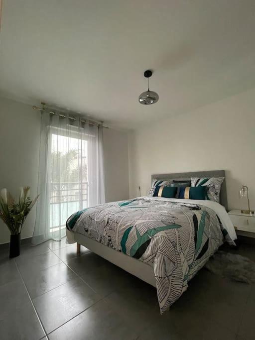 Prado Plage David - Stade Velodrome - Parc Chanot - Luxury Apartment By The Sea Марсилия Екстериор снимка