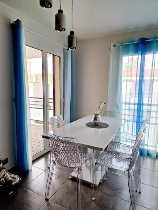 Prado Plage David - Stade Velodrome - Parc Chanot - Luxury Apartment By The Sea Марсилия Екстериор снимка