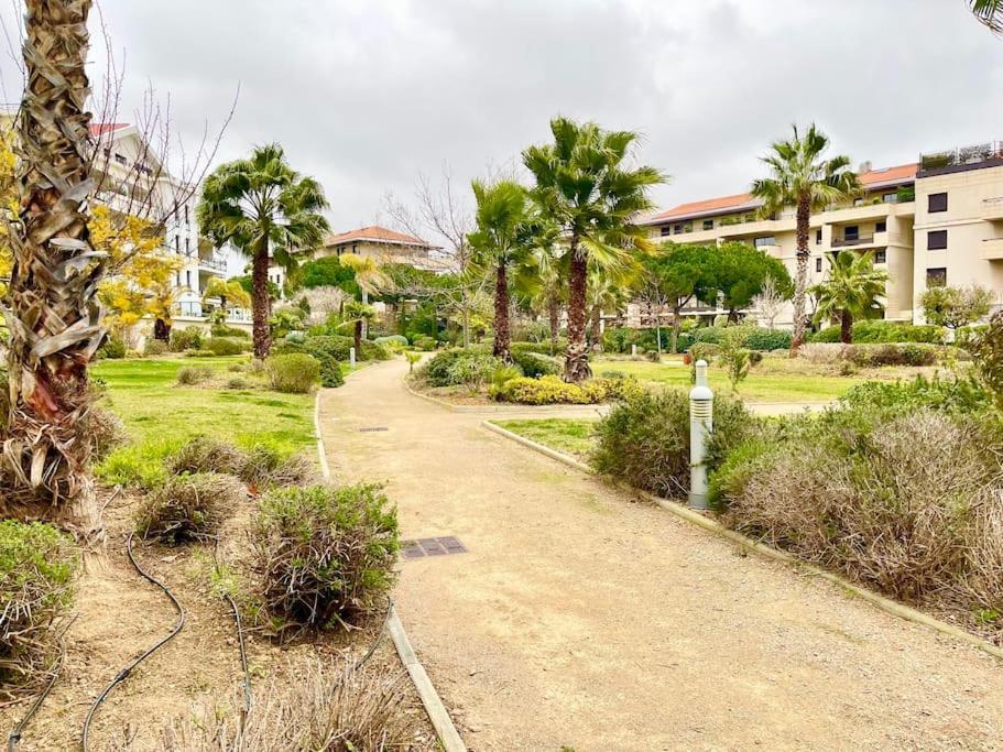 Prado Plage David - Stade Velodrome - Parc Chanot - Luxury Apartment By The Sea Марсилия Екстериор снимка